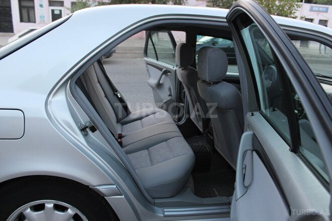 Mercedes C 200 1998, 182,000 km - 2.0 l - Bakı