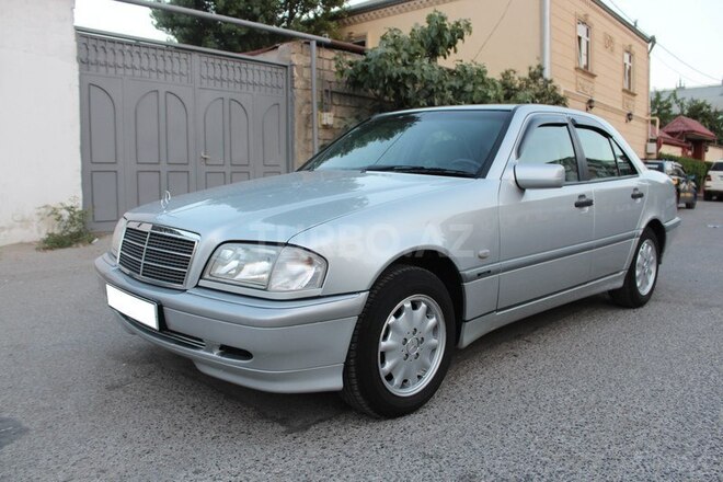 Mercedes C 200 1998, 182,000 km - 2.0 l - Bakı