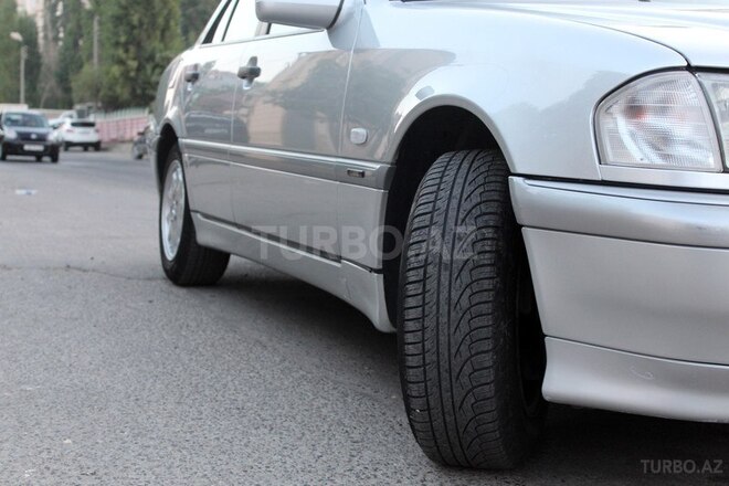 Mercedes C 200 1998, 182,000 km - 2.0 l - Bakı