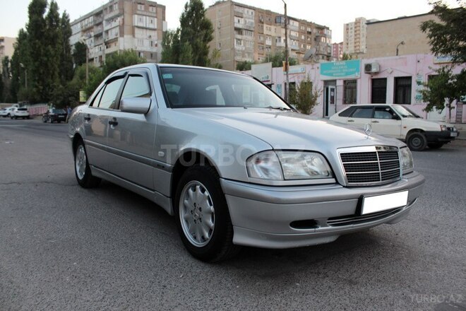 Mercedes C 200 1998, 182,000 km - 2.0 l - Bakı