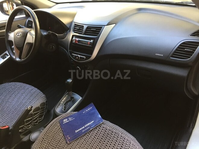 Hyundai Accent 2013, 85,000 km - 1.4 l - Bakı