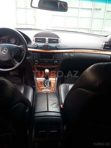 Mercedes E 220 2003, 300,000 km - 2.2 l - Bakı