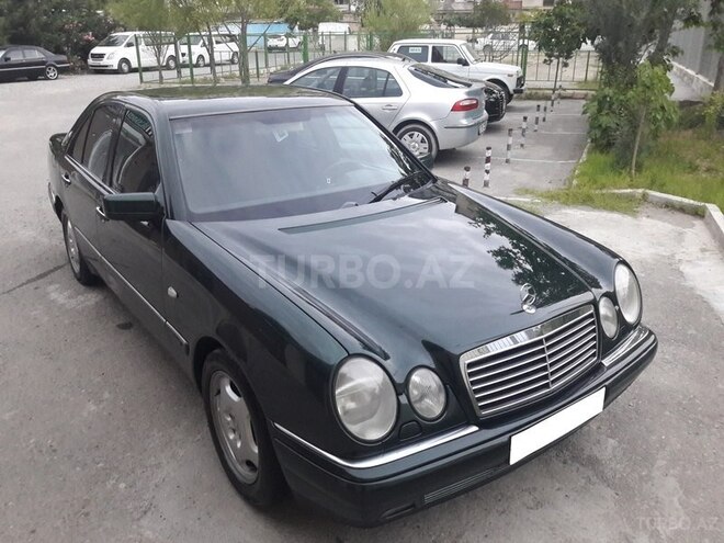 Mercedes E 280 1998, 230,000 km - 2.8 l - Bakı