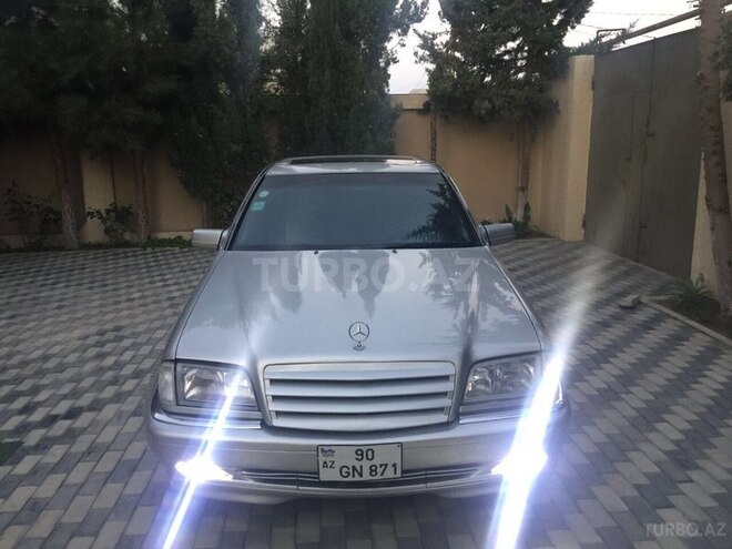 Mercedes C 230 2000, 210,000 km - 2.3 l - Bakı