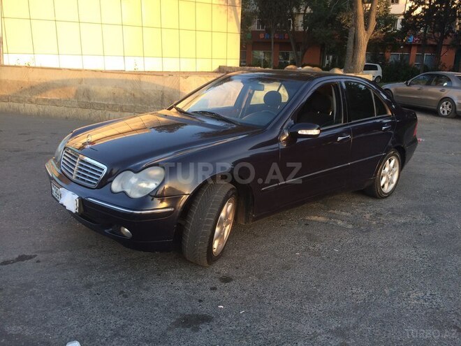 Mercedes C 240 2000, 270,000 km - 2.6 l - Bakı
