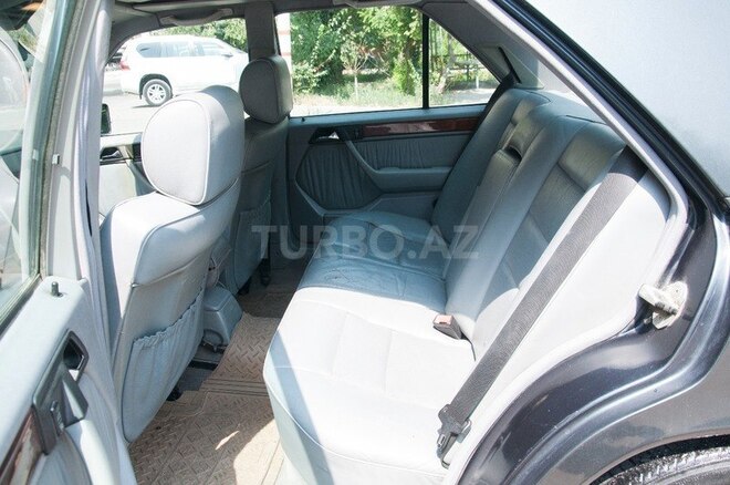 Mercedes E 280 1994, 213,000 km - 3.0 л - Bakı