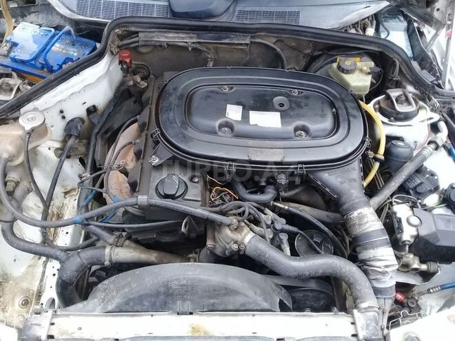 Mercedes 190 1989, 282,000 km - 2.0 л - Bakı