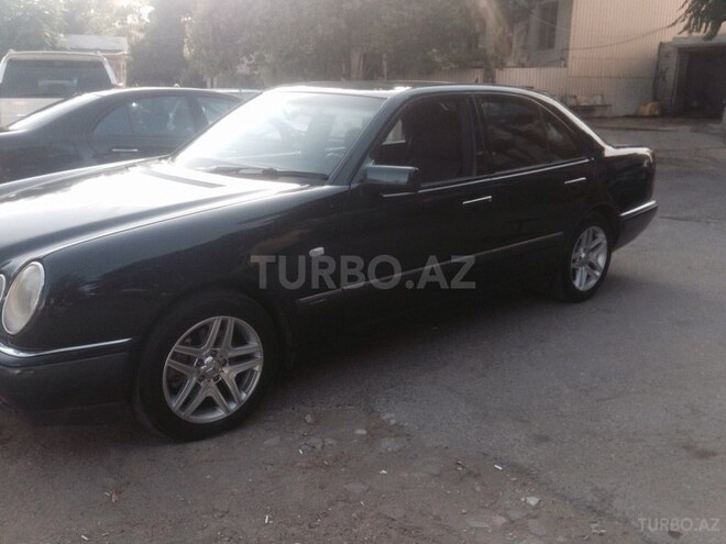 Mercedes E 280 1997, 270,000 km - 2.8 l - Bakı