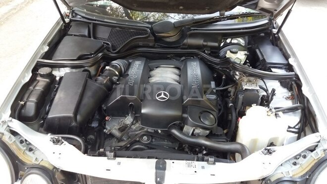 Mercedes E 240 1999, 244,700 km - 2.4 l - Gəncə