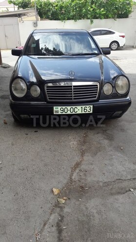 Mercedes E 240 1998, 264,000 km - 2.4 l - Bakı