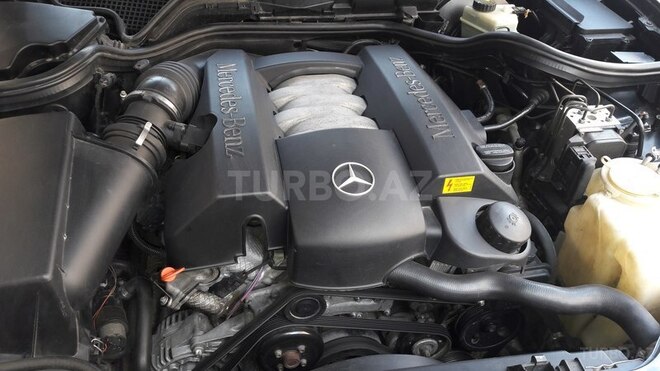 Mercedes E 240 1998, 264,000 km - 2.4 l - Bakı