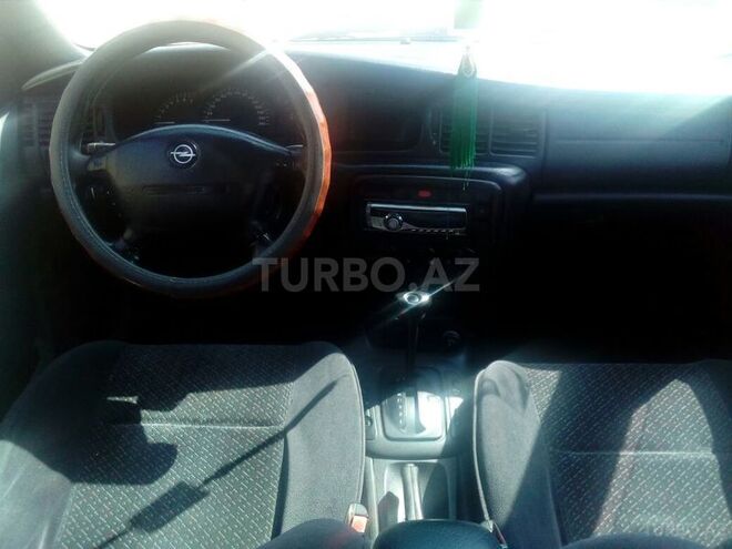 Opel Vectra 1997, 240,000 km - 2.0 л - Bakı