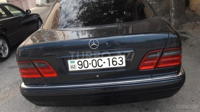 Mercedes E 240 1998, 264,000 km - 2.4 l - Bakı