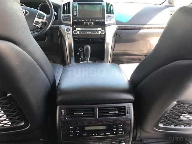 Toyota Land Cruiser 2013, 70,000 km - 5.7 л - Bakı