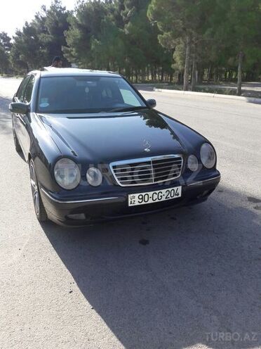 Mercedes E 320 2001, 271,000 km - 3.2 l - Goranboy