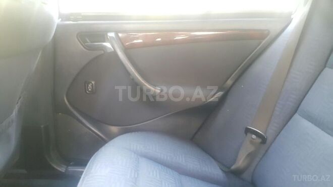 Mercedes C 220 1998, 285,000 km - 2.2 l - Bakı