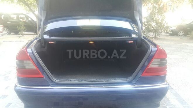 Mercedes C 220 1998, 285,000 km - 2.2 l - Bakı