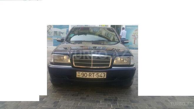 Mercedes C 220 1998, 285,000 km - 2.2 l - Bakı
