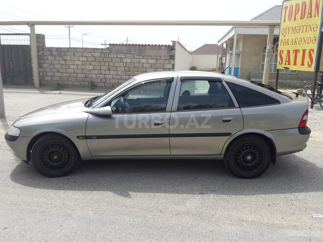 Opel Vectra 1996, 280,000 km - 2.0 l - Bakı