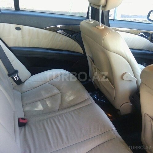 Mercedes E 350 2006, 179,000 km - 3.5 l - Bakı