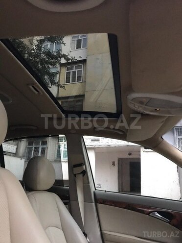 Mercedes E 240 2002, 142,000 km - 2.4 l - Bakı