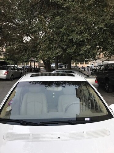 Mercedes E 240 2002, 142,000 km - 2.4 l - Bakı