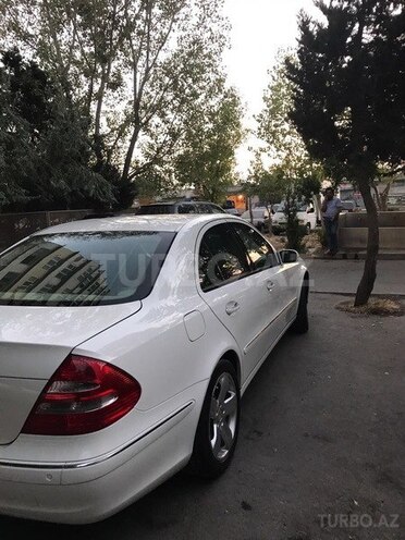 Mercedes E 240 2002, 142,000 km - 2.4 l - Bakı