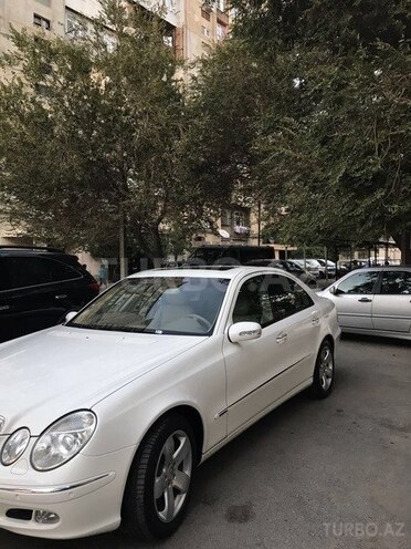 Mercedes E 240 2002, 142,000 km - 2.4 l - Bakı