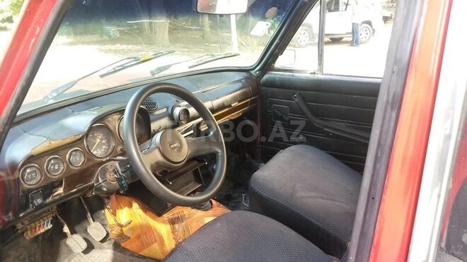 LADA (VAZ) 2106 1977, 290,000 km - 1.3 l - Bakı