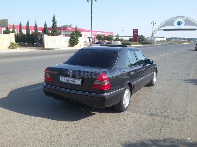 Mercedes C 200 1995, 320,000 km - 2.0 l - Biləsuvar