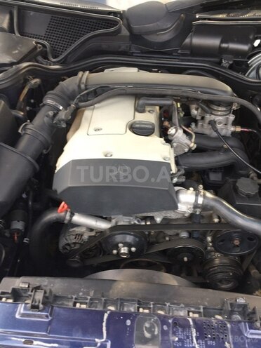 Mercedes E 200 2000, 212,000 km - 2.0 л - Gəncə