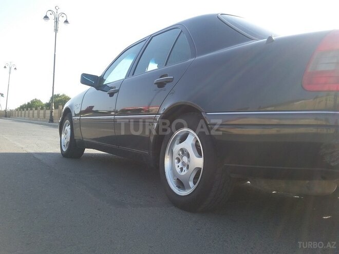 Mercedes C 200 1995, 320,000 km - 2.0 l - Biləsuvar