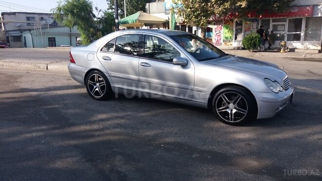 Mercedes C 240 2001, 209,248 km - 2.6 л - Bakı