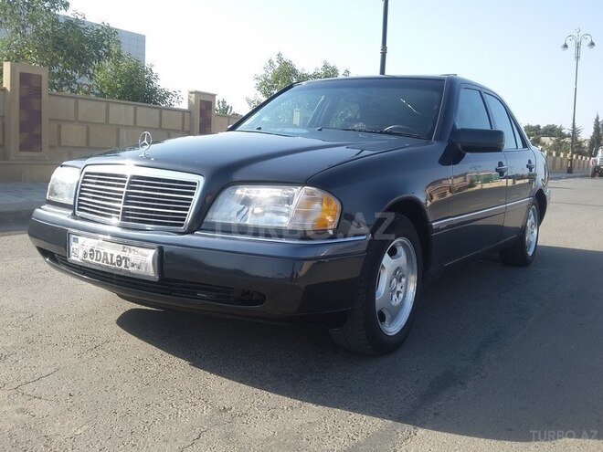 Mercedes C 200 1995, 320,000 km - 2.0 l - Biləsuvar
