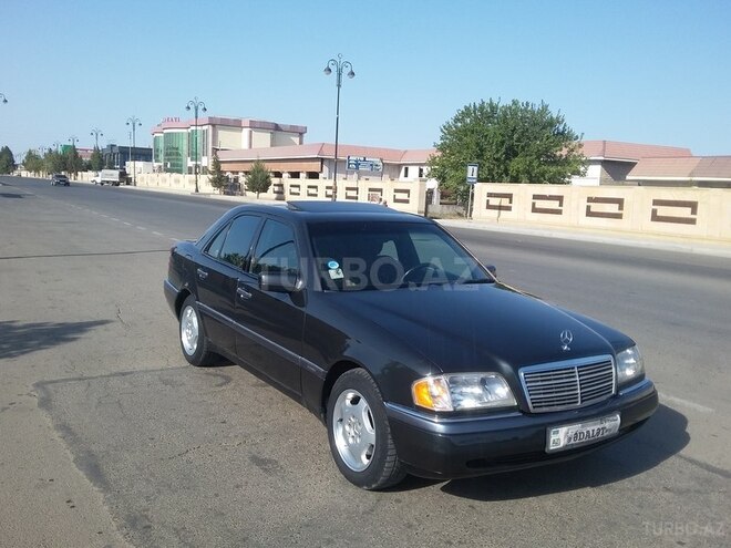 Mercedes C 200 1995, 320,000 km - 2.0 l - Biləsuvar