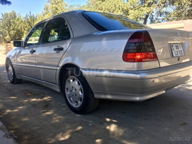Mercedes C 200 1999, 137,000 km - 0.2 л - Bakı