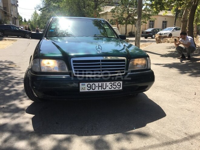 Mercedes C 220 1995, 415,000 km - 2.2 л - Bakı