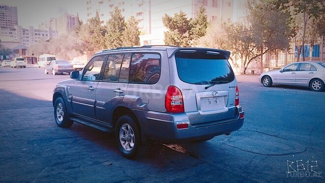 Hyundai Terracan 2005, 199,000 km - 2.9 l - Bakı