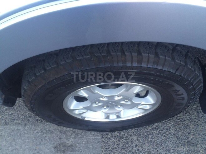 Mitsubishi Pajero 2007, 153,000 km - 3.0 l - Bakı