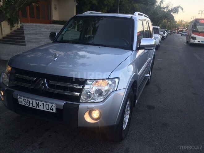 Mitsubishi Pajero 2007, 153,000 km - 3.0 l - Bakı