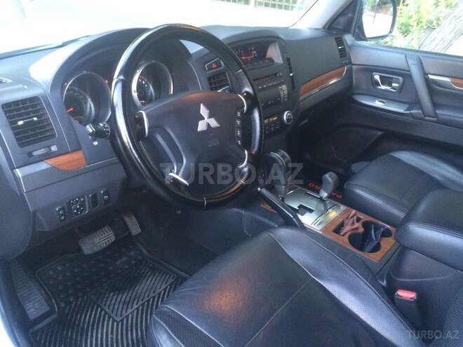 Mitsubishi Pajero 2007, 153,000 km - 3.0 l - Bakı