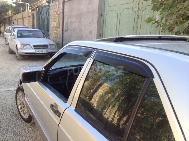 Mercedes 190 1991, 235,000 km - 1.8 l - Bakı