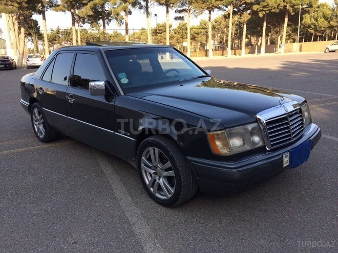 Mercedes E 260 1990, 289,000 km - 2.6 л - Sumqayıt
