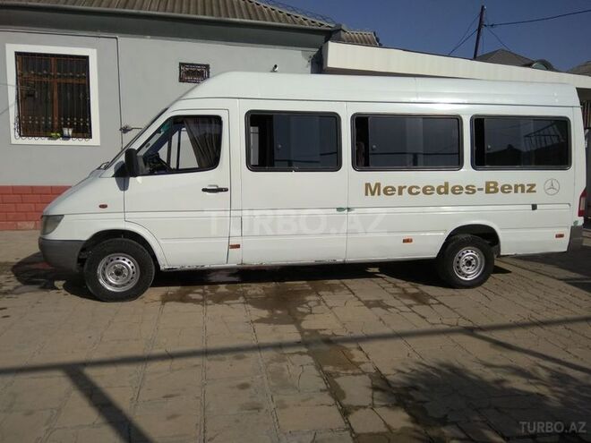 Mercedes Sprinter 311 2000, 314,000 km - 2.0 л - Şirvan
