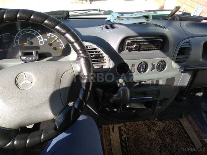 Mercedes Sprinter 311 2000, 314,000 km - 2.0 л - Şirvan