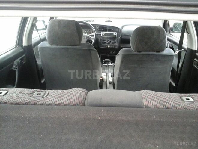 Volkswagen Golf 1998, 300,000 km - 2.0 л - Sumqayıt