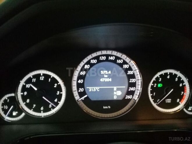 Mercedes E 300 2009, 47,000 km - 3.0 л - Sumqayıt