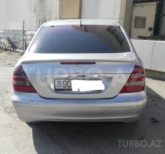 Mercedes E 220 2002, 362,000 km - 0.2 l - Sumqayıt