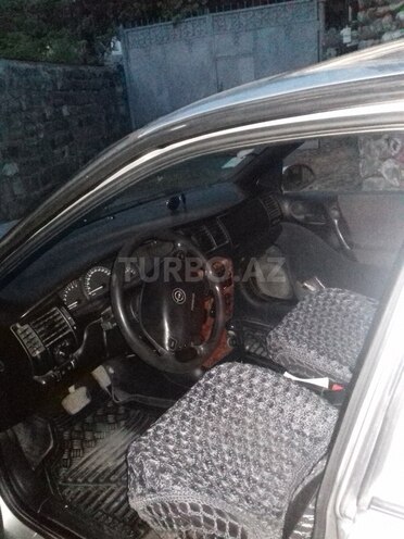 Opel Vectra 1997, 44,444 km - 2.0 l - Qax