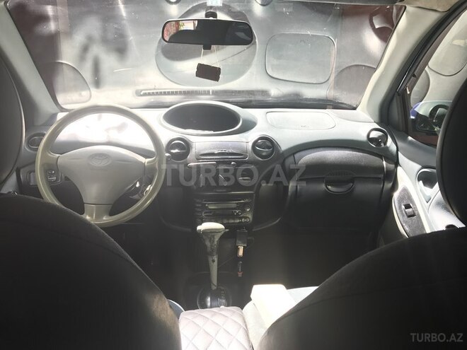 Toyota Yaris 2001, 220,000 km - 1.0 l - Bakı